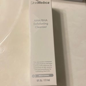 Skin Medica AHA/BHA Exfoliating Cleanser 6.0Oz. Brand new in box sealed.